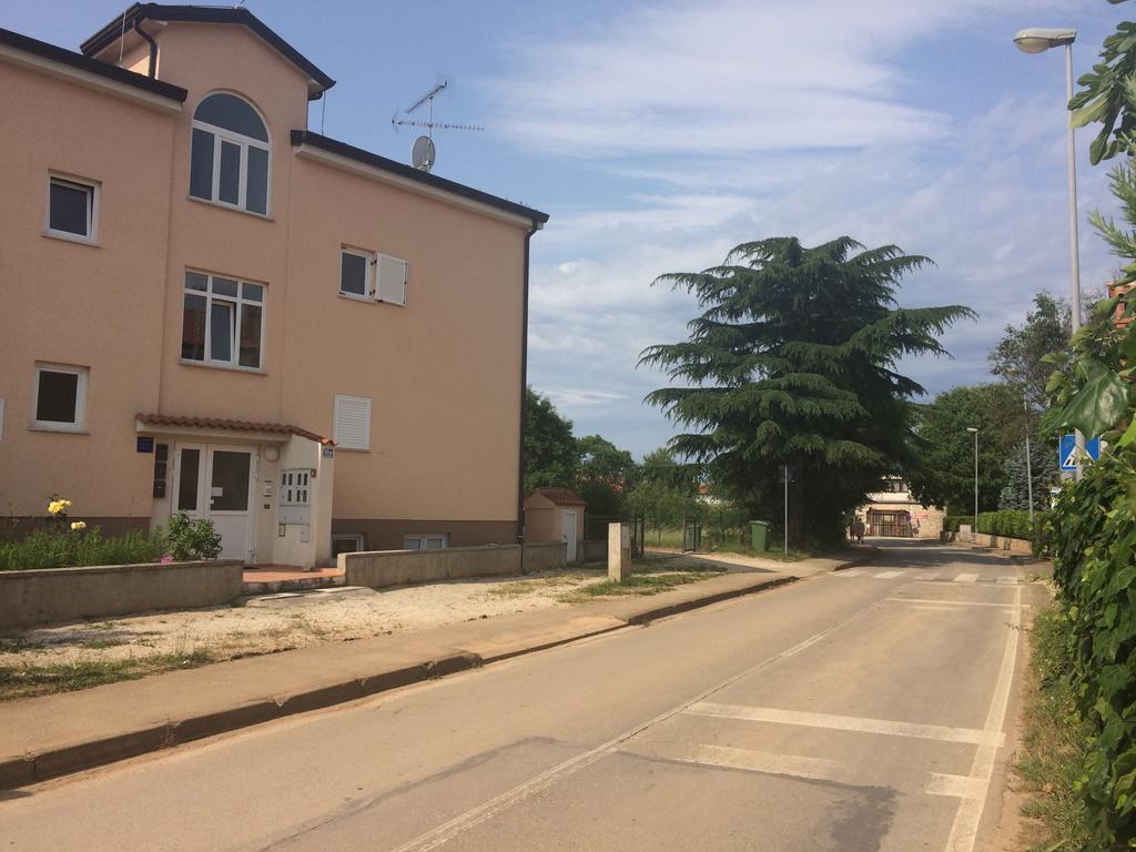 Kvajera Apartment Porec Esterno foto