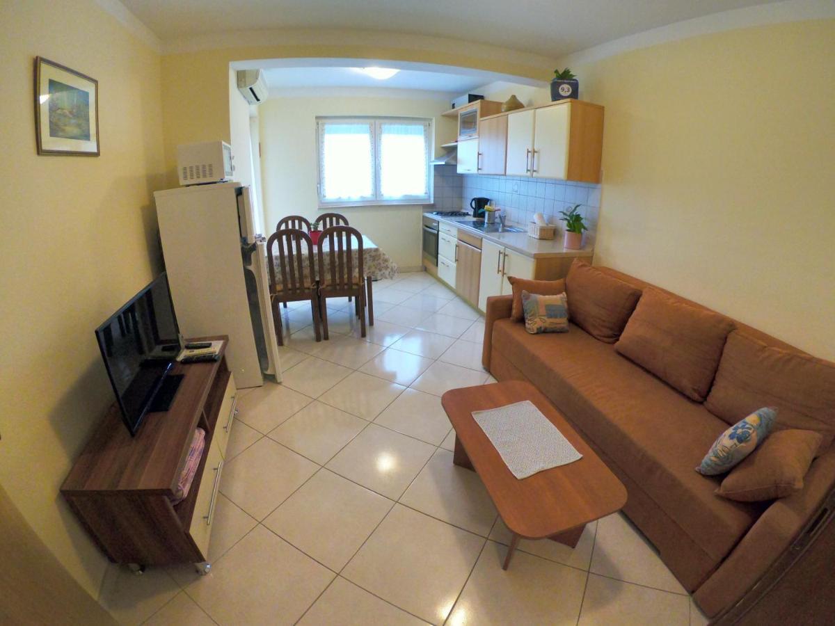 Kvajera Apartment Porec Esterno foto